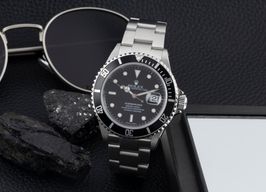 Rolex Submariner Date 16610 -