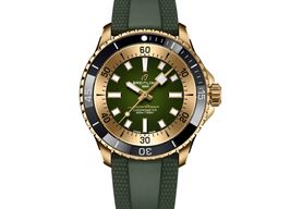 Breitling Superocean 42 N17375201L1S1 (2025) - Groen wijzerplaat 42mm Brons