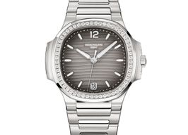 Patek Philippe Nautilus 7118/1200A-011 (2025) - Grey dial 35 mm Steel case