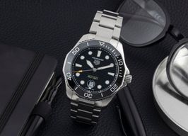 TAG Heuer Aquaracer 300M WBP201A.BA0632 (Unknown (random serial)) - Black dial 43 mm Steel case
