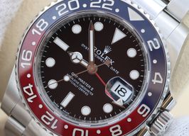 Rolex GMT-Master II 126710BLRO (Unknown (random serial)) - Black dial 40 mm Steel case