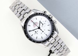 Omega Speedmaster Professional Moonwatch 310.30.42.50.04.001 (2024) - White dial 42 mm Steel case