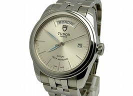 Tudor Glamour Date-Day 56000 (2014) - Zilver wijzerplaat 39mm Staal