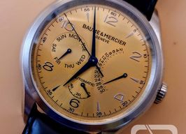 Baume & Mercier Clifton M0A10189 (2024) - Champagne wijzerplaat 43mm Staal