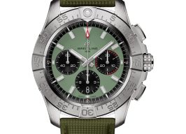 Breitling Avenger AB0147101L1X1 -