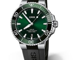 Oris Aquis Date 01 733 7766 4157-07 4 22 64FC (2025) - Groen wijzerplaat 42mm Staal