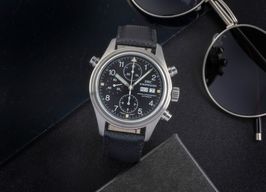IWC Pilot Chronograph IW371302 (1995) - Black dial 42 mm Steel case