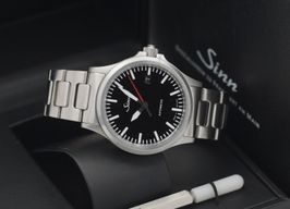 Sinn 556 556.0106 (2021) - Black dial 39 mm Steel case