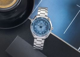 Omega Seamaster Planet Ocean 215.30.40.20.03.002 (Unknown (random serial)) - Blue dial 40 mm Steel case