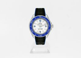 Omega Seamaster Planet Ocean 215.32.46.21.04.001 (2025) - Wit wijzerplaat 46mm Staal