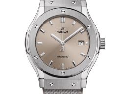 Hublot Classic Fusion https://wancorawatches.com/en/buy-watch/hublot-classic-fusion-essential-taupe-42mm-2/ -