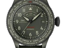 IWC Pilot IW395601 (2026) - Green dial 46 mm Ceramic case