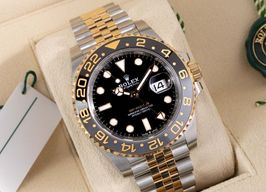 Rolex GMT-Master II 126713GRNR (2024) - Zwart wijzerplaat 40mm Goud/Staal