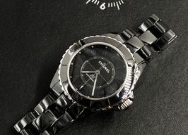 Chanel J12 H6185 -