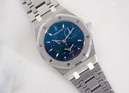 Audemars Piguet Royal Oak Dual Time 25730 (1993) - Blue dial 36 mm Steel case