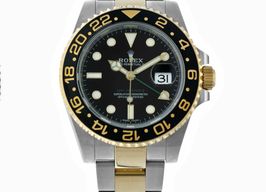 Rolex GMT-Master II 116713LN (2017) - Black dial 40 mm Gold/Steel case