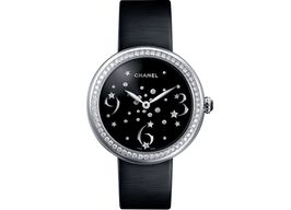 Chanel Mademoiselle H3097 (2022) - Black dial 38 mm White Gold case