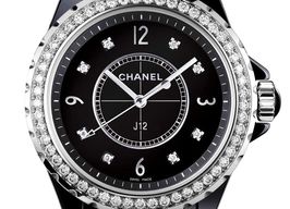 Chanel J12 H3108 (2022) - Black dial 33 mm Ceramic case