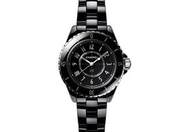Chanel J12 H5695 (2022) - Black dial 33 mm Ceramic case
