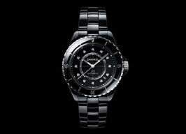 Chanel J12 H5702 (2022) - Black dial 38 mm Ceramic case
