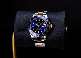 Rolex Submariner Date 16613 (1990) - Blue dial 40 mm Gold/Steel case
