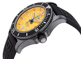 Breitling Superocean M17368D71I1S1 (2022) - Yellow dial 46 mm Steel case