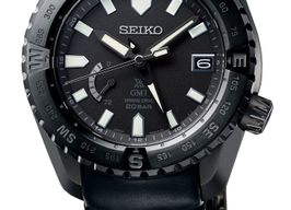 Seiko Prospex SNR027J1 (2022) - Black dial 45 mm Titanium case