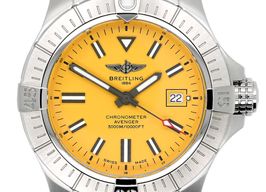 Breitling Avenger A17319101I1A1 (2021) - Geel wijzerplaat 45mm Staal