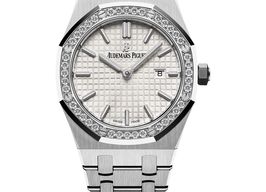 Audemars Piguet Royal Oak Lady 67651ST.ZZ.1261ST.01 (2025) - Silver dial 33 mm Steel case