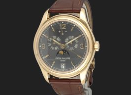 Patek Philippe Golden Ellipse 5738/1R-001 -
