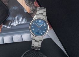 NOMOS Club Automat 747 -