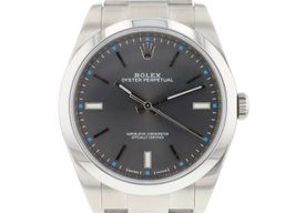 Rolex Oyster Perpetual 39 114300 -