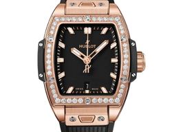 Hublot Spirit of Big Bang 682.OX.1180.RX.1204 (2026) - Black dial 32 mm Yellow Gold case