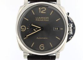 Panerai Luminor Due PAM00943 (2025) - Grijs wijzerplaat 45mm Staal