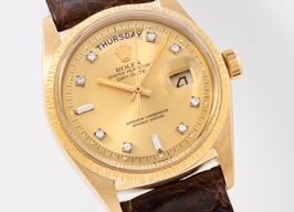 Rolex Day-Date 1807 (1968) - Champagne dial 36 mm Yellow Gold case