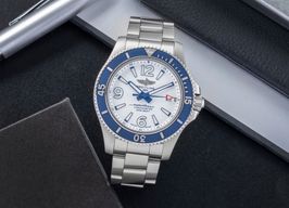 Breitling Superocean 42 A17366D81A1A1 (Unknown (random serial)) - White dial 42 mm Steel case