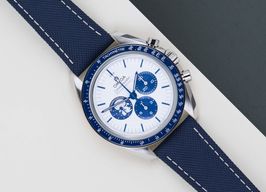 Omega Speedmaster Professional Moonwatch 310.32.42.50.02.001 (2025) - Silver dial 42 mm Steel case