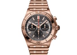 Breitling Chronomat 42 RB0134101B1R1 (2024) - Grijs wijzerplaat 42mm Roodgoud