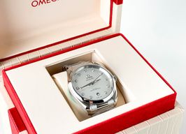 Omega Seamaster Aqua Terra 220.10.38.20.52.001 (2024) - Silver dial 38 mm Steel case