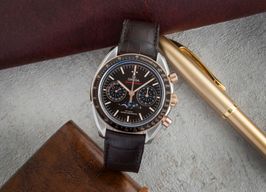Omega Speedmaster Moonphase 304.23.44.52.13.001 -