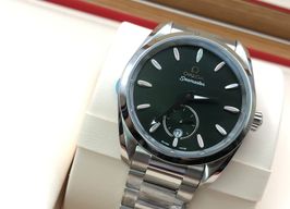 Omega Seamaster Aqua Terra 220.10.38.20.10.001 (2024) - Green dial 38 mm Steel case