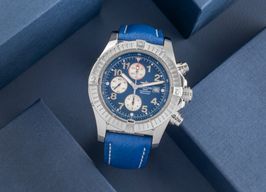Breitling Super Avenger A13370 (2010) - Blauw wijzerplaat 48mm Staal
