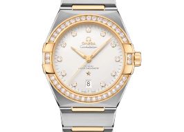 Omega Constellation 131.25.39.20.52.002 (2025) - Silver dial 39 mm Steel case