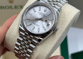 Rolex Datejust 36 126234 (2024) - Zilver wijzerplaat 36mm Staal