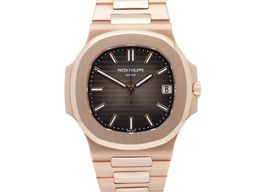 Patek Philippe Nautilus 5711/1R-001 (2018) - Brown dial 40 mm Rose Gold case