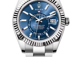 Rolex Sky-Dweller 336934 (2025) - Blue dial 42 mm Gold/Steel case
