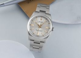 Rolex Oyster Perpetual 36 126000 -