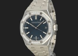 Audemars Piguet Royal Oak Selfwinding 15551ST.ZZ.1356ST.02 (2022) - Blauw wijzerplaat 37mm Staal