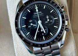 Omega Speedmaster Professional Moonwatch 310.30.42.50.01.002 (2024) - Black dial 42 mm Steel case