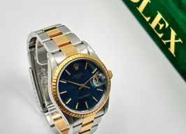 Rolex Oyster Perpetual Date 15223 -